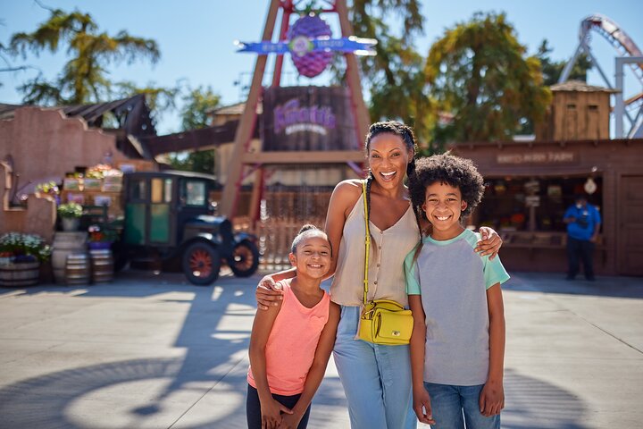 Skip the Line Knott's Berry Farm General Admission Ticket
